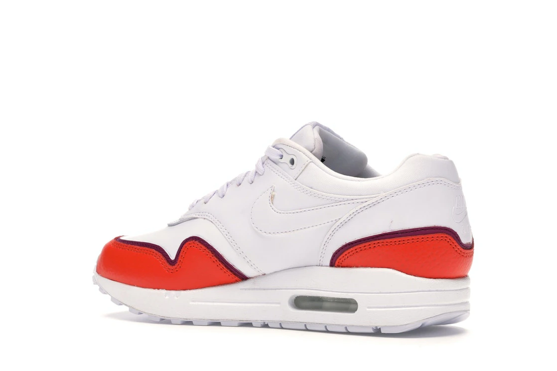 Vue 22 de Nike Air Max 1 Liner White Red 