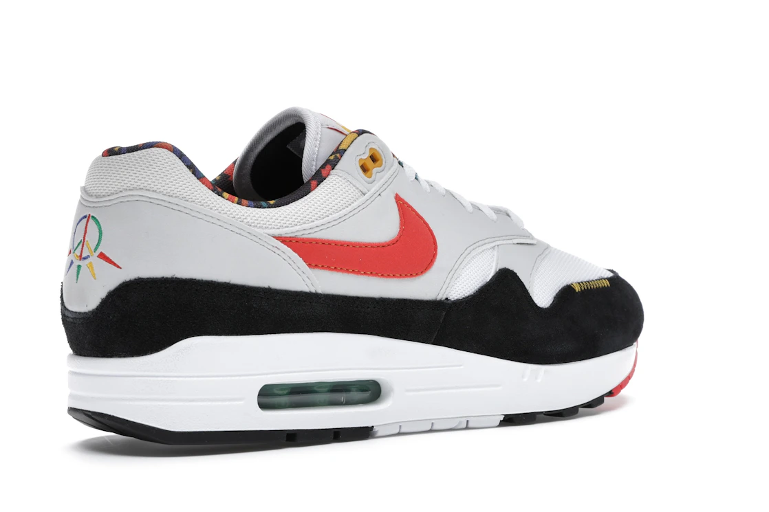 Vue 33 de Nike Air Max 1 Live Together, Play Together