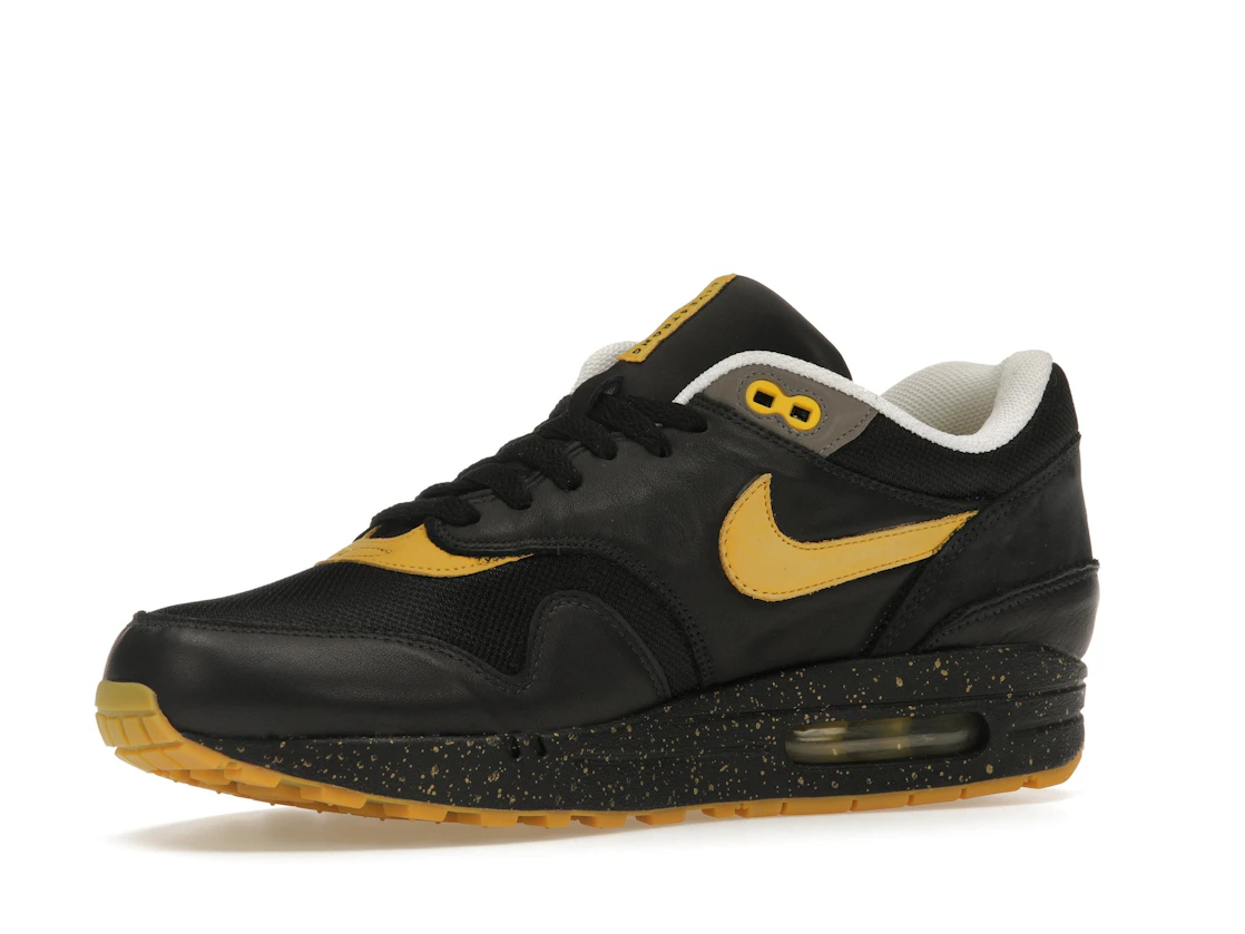 Vue 16 de Nike Air Max 1 Livestrong