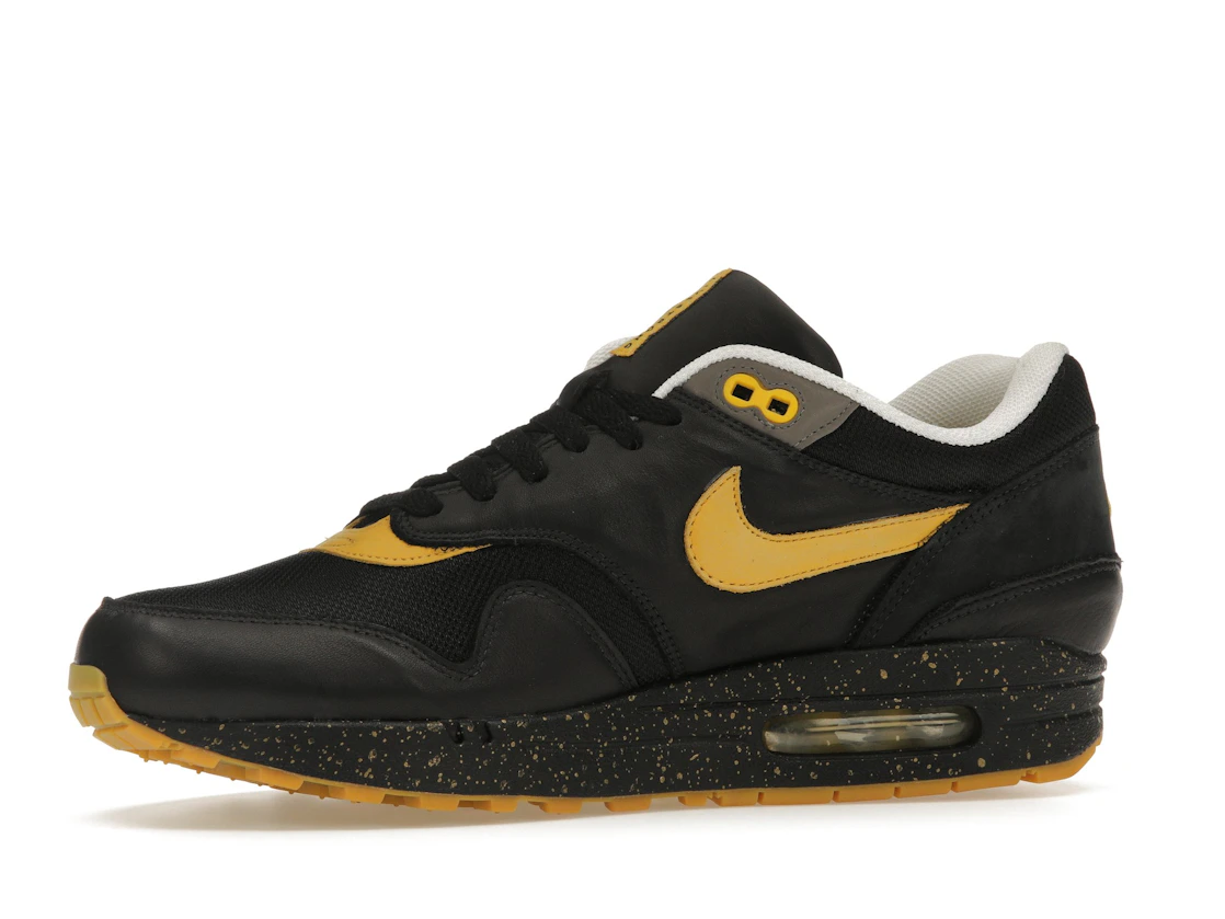 Vue 17 de Nike Air Max 1 Livestrong