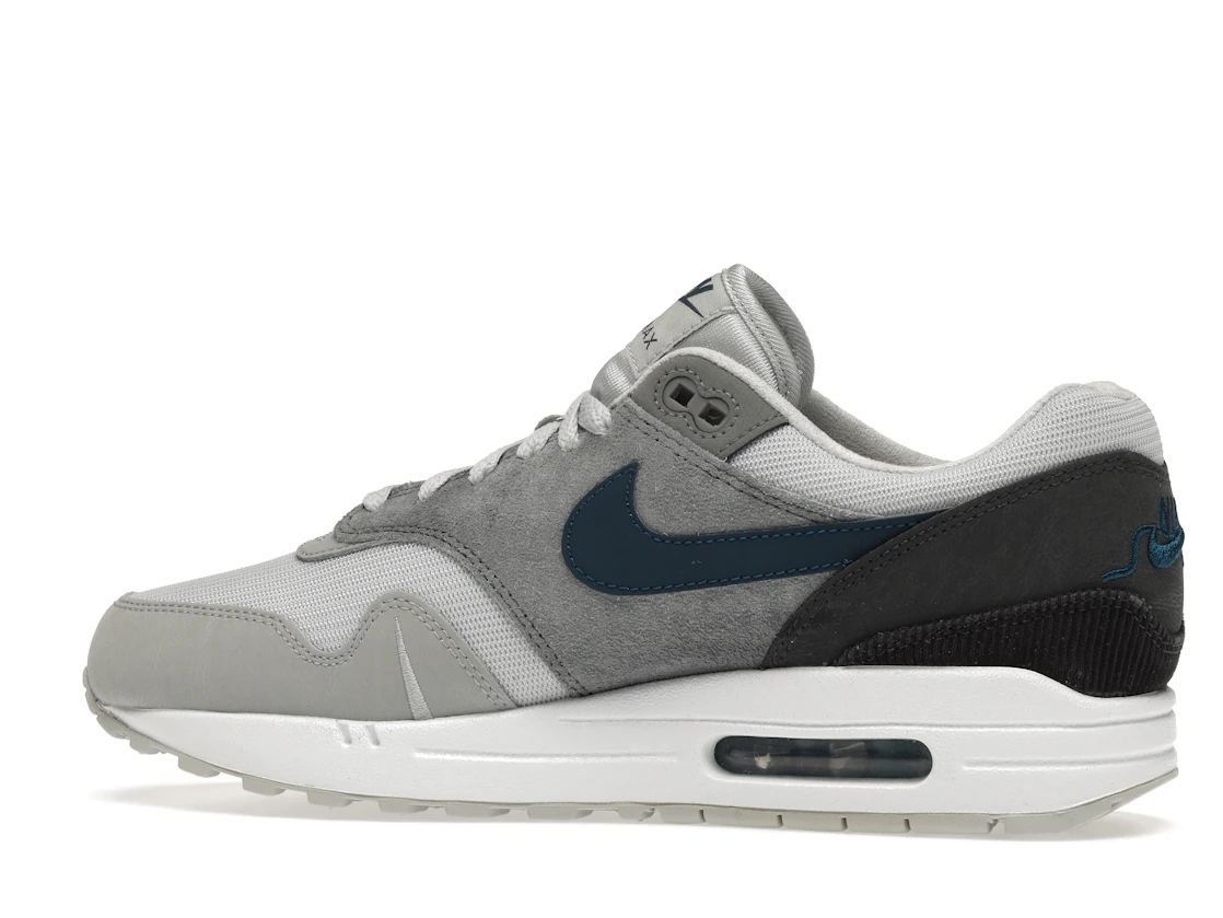 Vue 21 de Nike Air Max 1 London