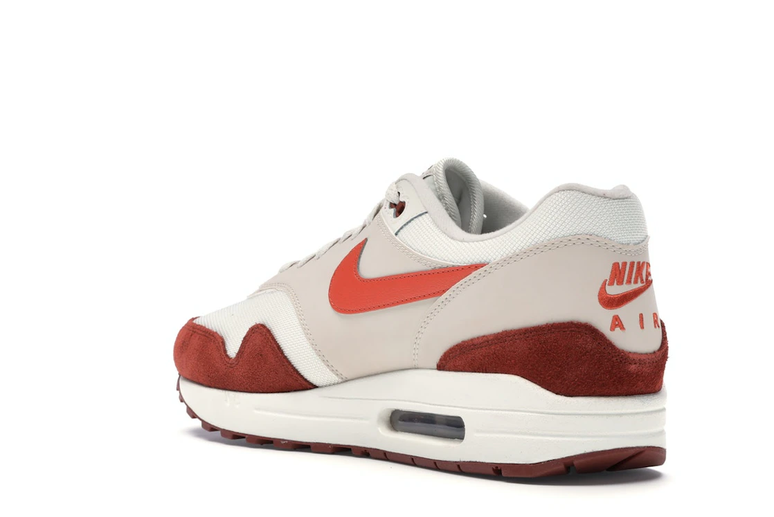 Vue 24 de Nike Air Max 1 Mars Stone