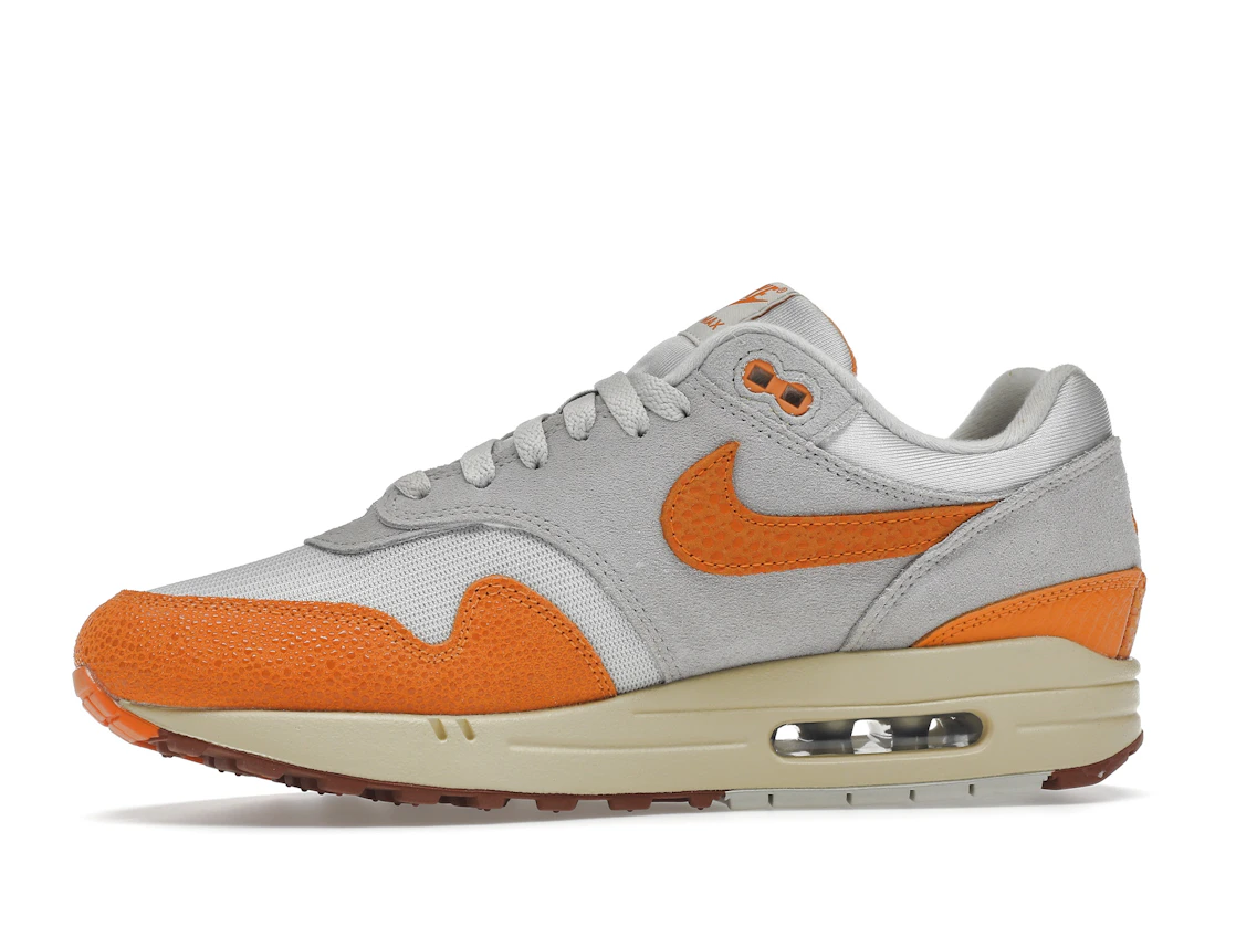 Vue 18 de Nike Air Max 1 Master Magma Orange 