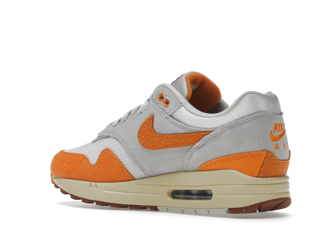 Vue 23 de Nike Air Max 1 Master Magma Orange 