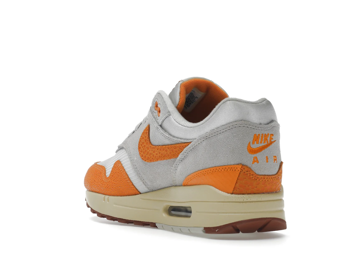 Vue 25 de Nike Air Max 1 Master Magma Orange 