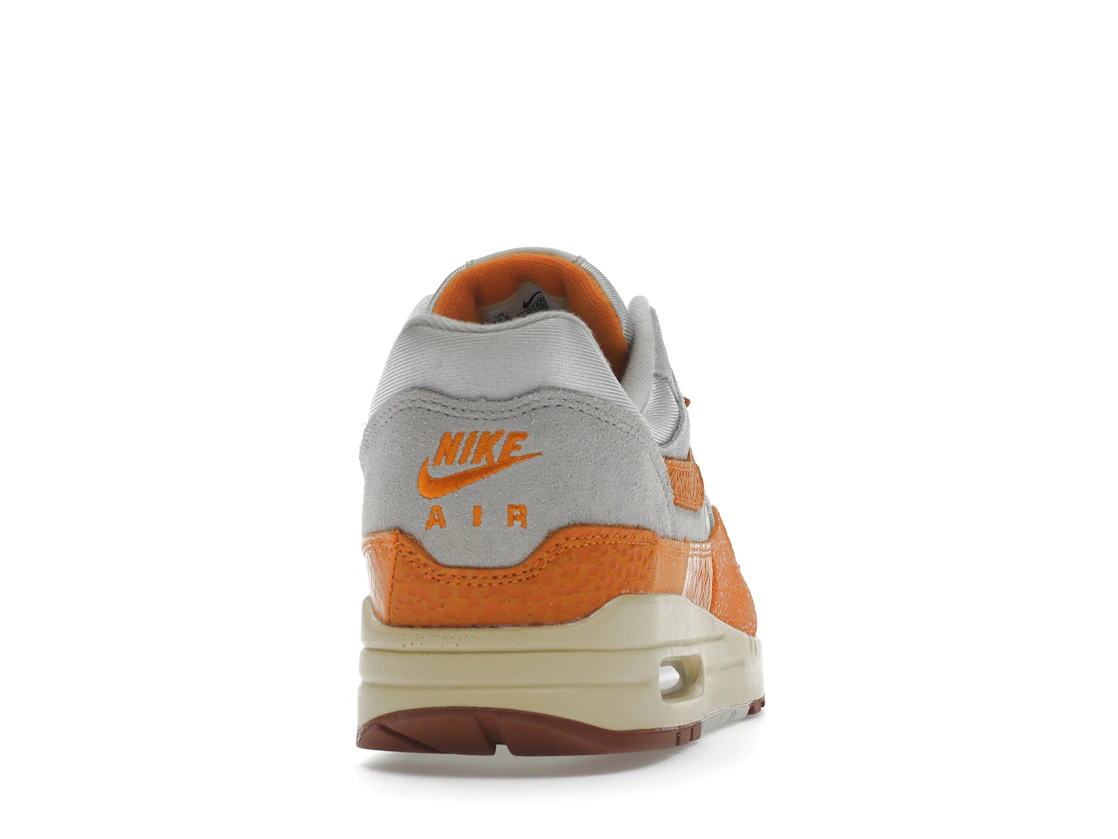 Vue 29 de Nike Air Max 1 Master Magma Orange 
