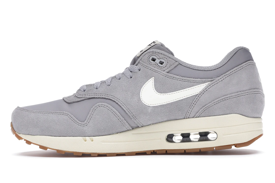 Vue 19 de Nike Air Max 1 Matte Silver