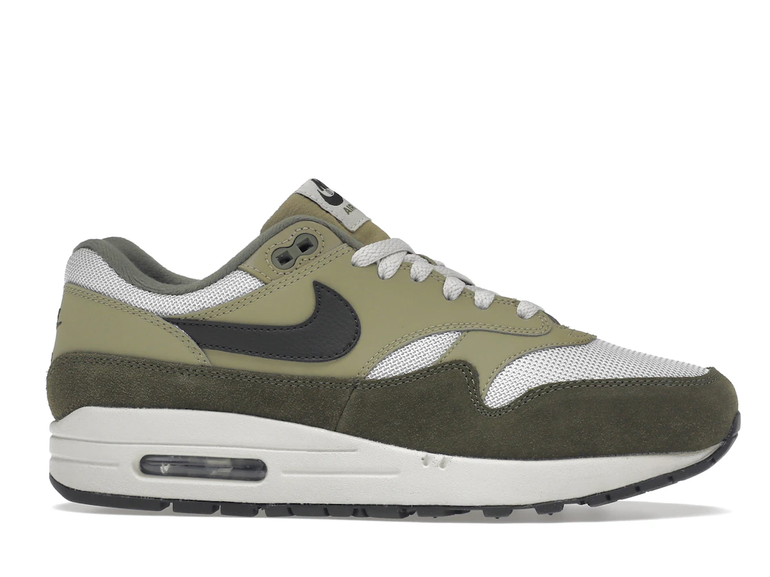 Vue 2 de Nike Air Max 1 Medium Olive