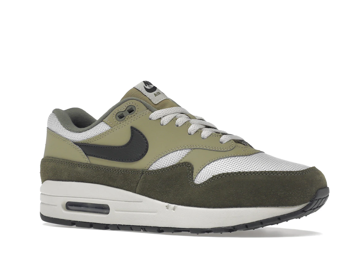 Vue 4 de Nike Air Max 1 Medium Olive
