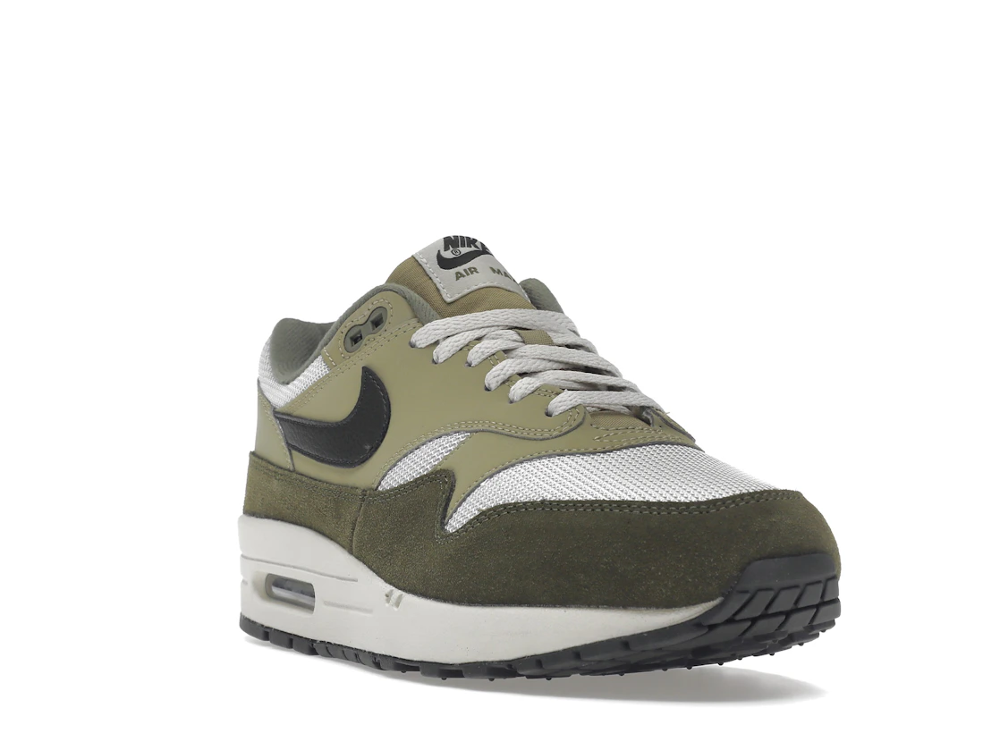 Vue 7 de Nike Air Max 1 Medium Olive