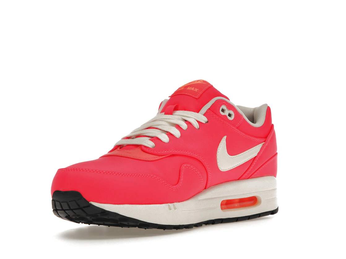 Vue 14 de Nike Air Max 1 Mercurial Hyper Punch