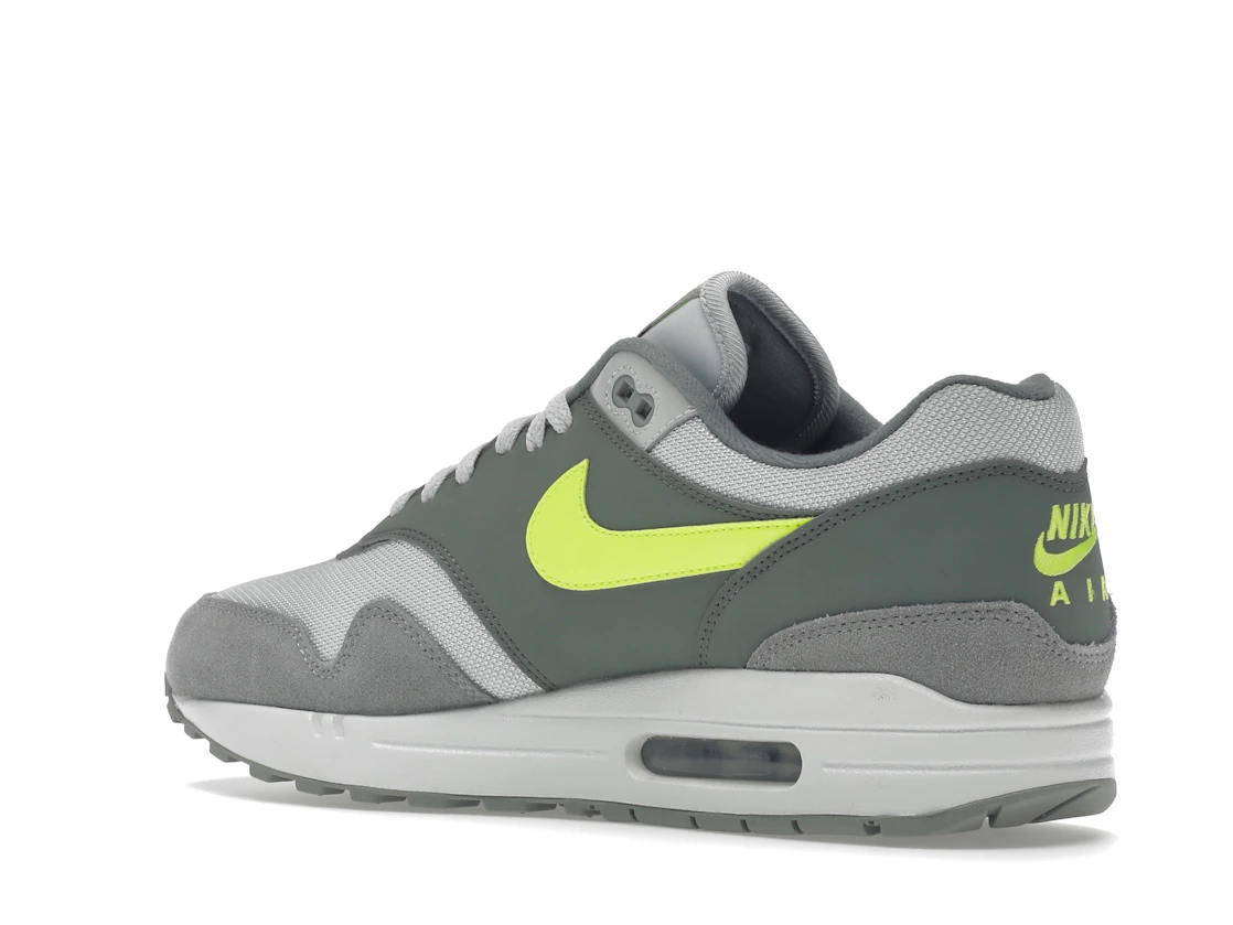 Vue 23 de Nike Air Max 1 Mica Green Volt