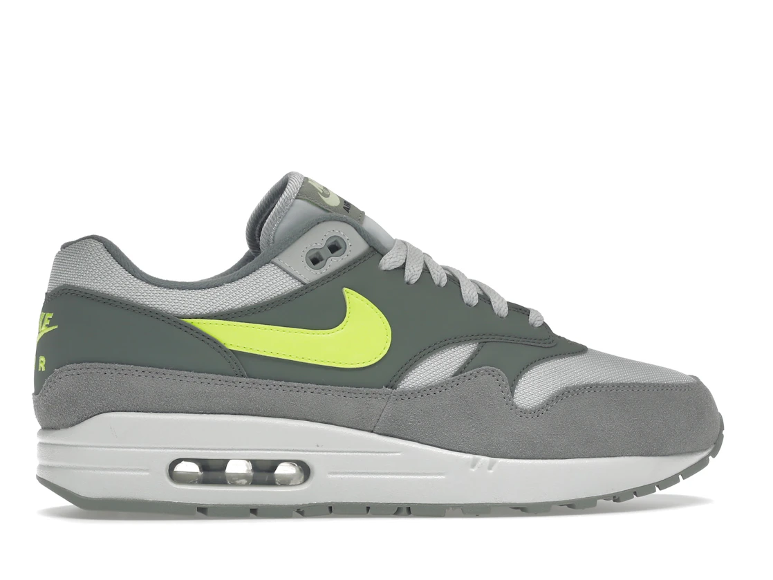 Vue 36 de Nike Air Max 1 Mica Green Volt