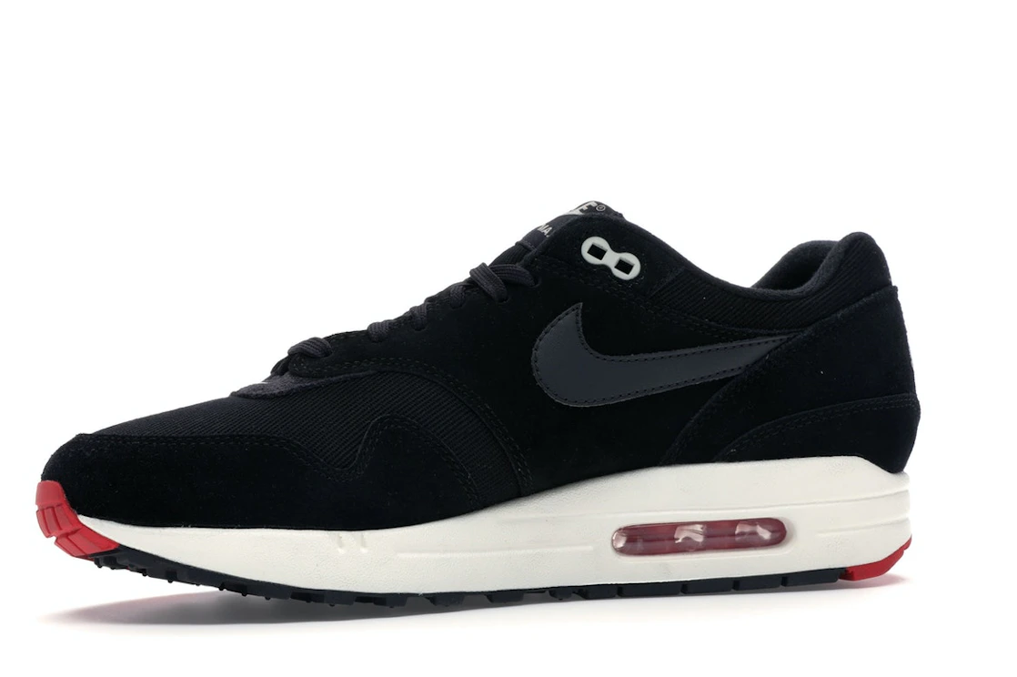 Vue 17 de Nike Air Max 1 Mini Swoosh Bred