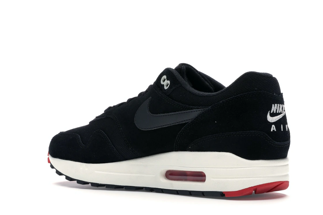 Vue 23 de Nike Air Max 1 Mini Swoosh Bred
