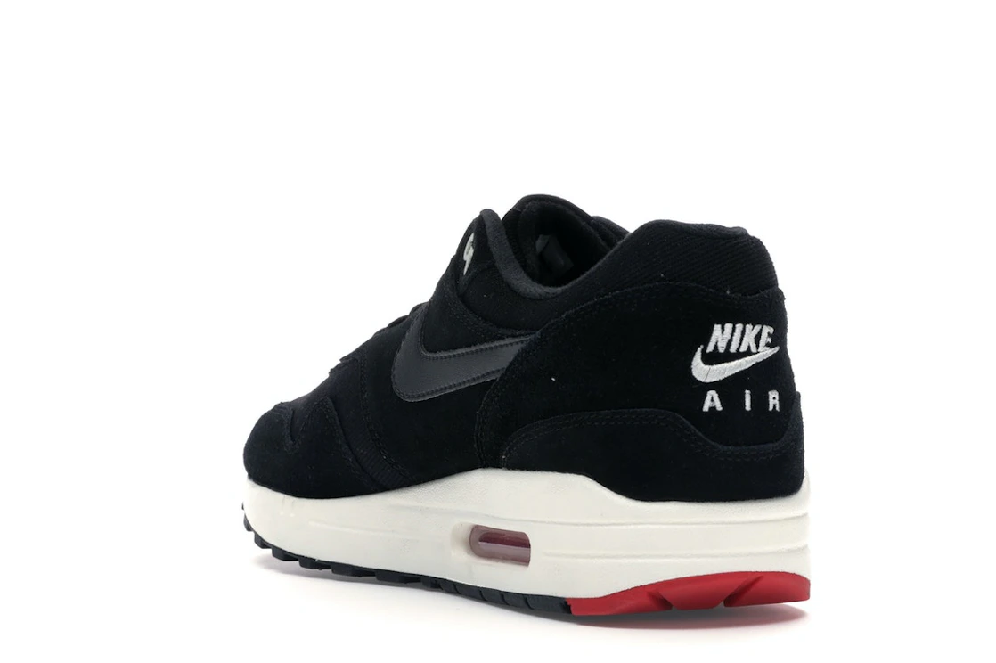 Vue 25 de Nike Air Max 1 Mini Swoosh Bred