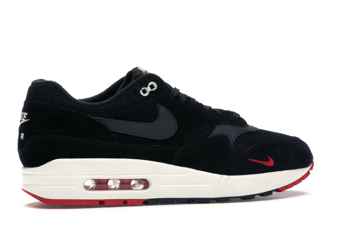 Vue 35 de Nike Air Max 1 Mini Swoosh Bred