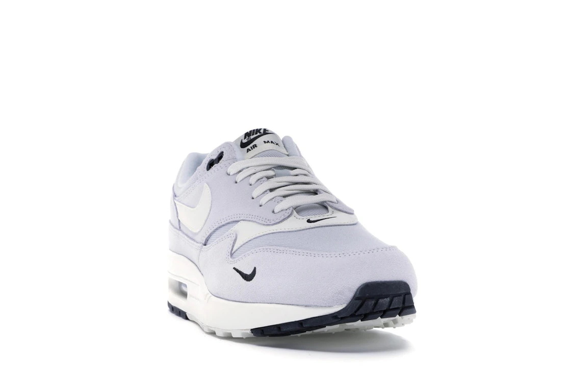 Vue 8 de Nike Air Max 1 Mini Swoosh Pure Platinum