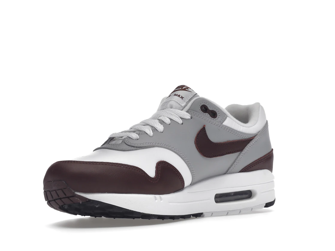 Vue 15 de Nike Air Max 1 Mystic Dates