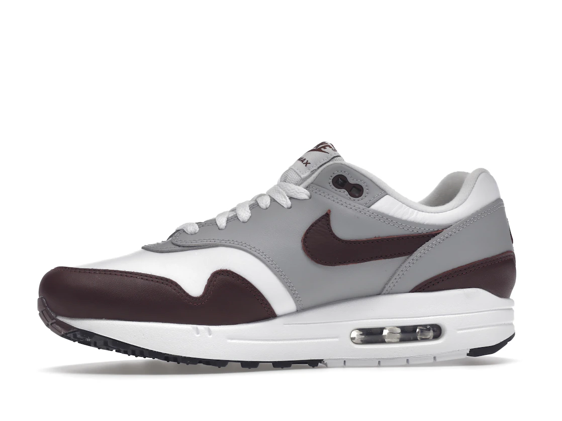 Vue 18 de Nike Air Max 1 Mystic Dates