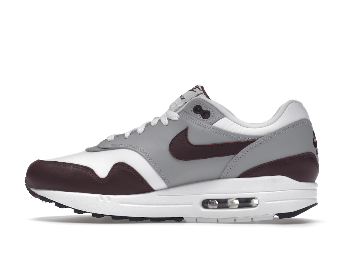 Vue 20 de Nike Air Max 1 Mystic Dates