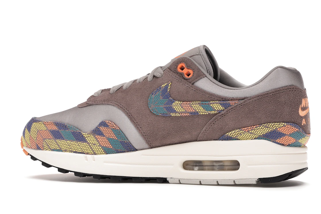 Vue 21 de Nike Air Max 1 N7 (2020)