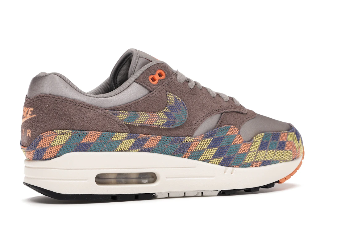 Vue 34 de Nike Air Max 1 N7 (2020)