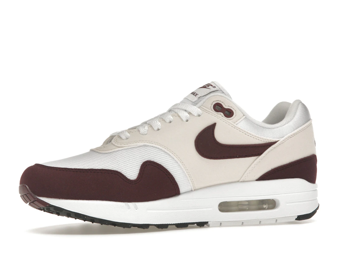 Vue 17 de Nike Air Max 1 Night Maroon 