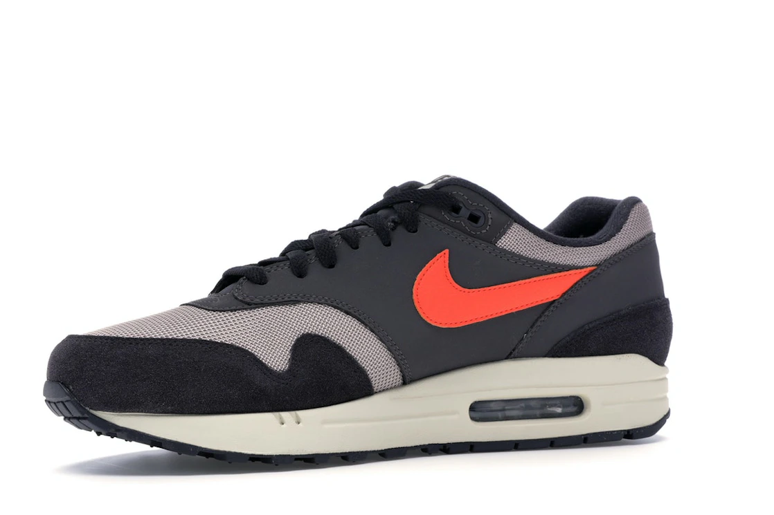 Vue 17 de Nike Air Max 1 Oil Grey Wild Mango