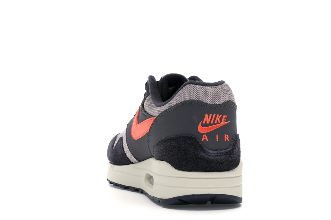 Vue 27 de Nike Air Max 1 Oil Grey Wild Mango