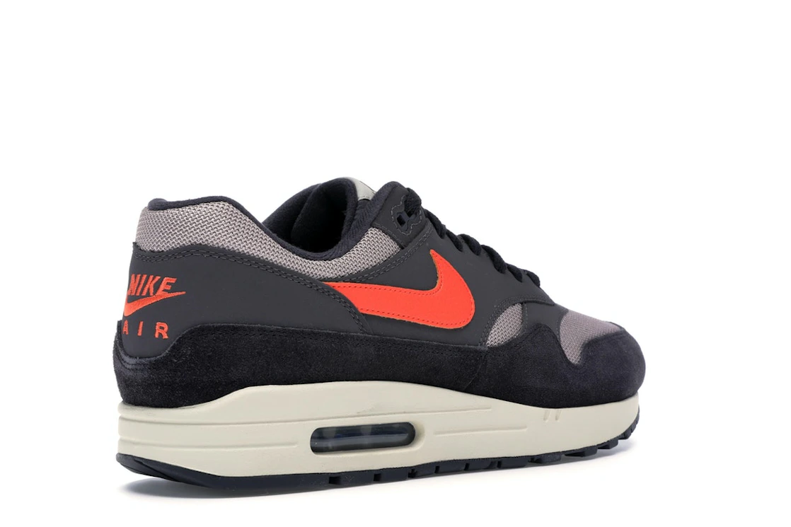 Vue 33 de Nike Air Max 1 Oil Grey Wild Mango