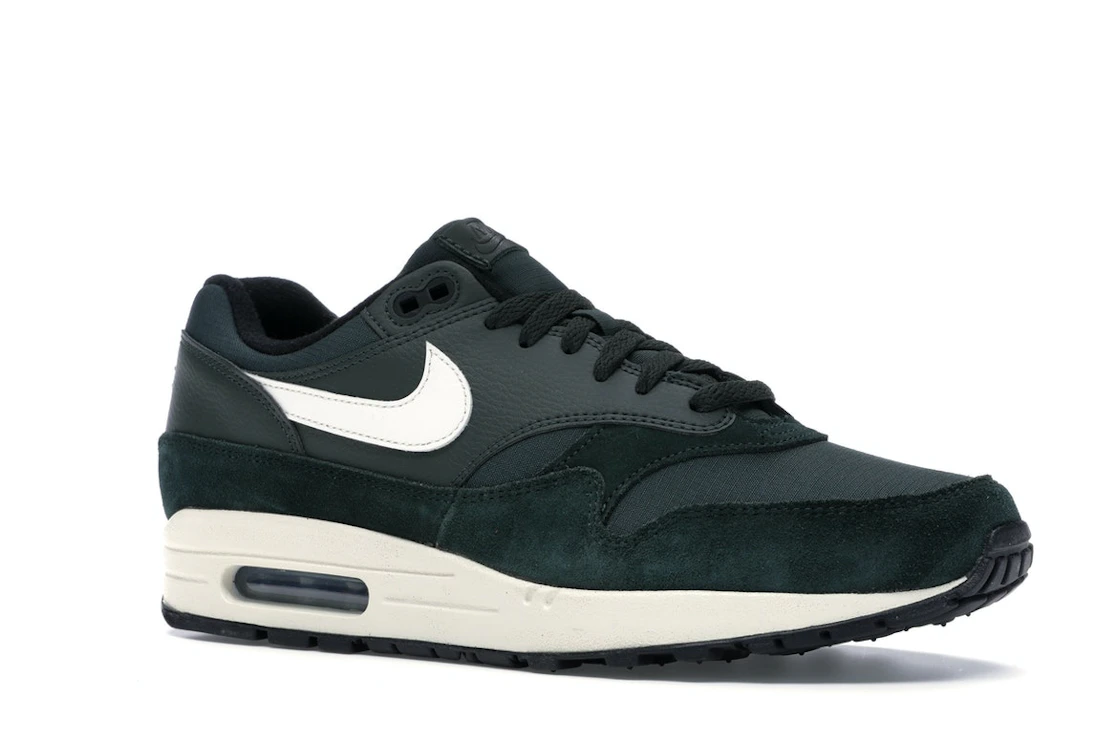 Vue 4 de Nike Air Max 1 Outdoor Green