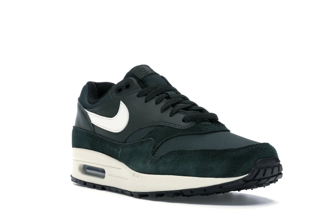Vue 6 de Nike Air Max 1 Outdoor Green