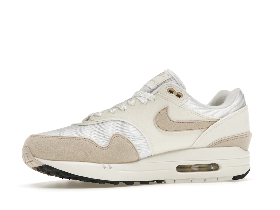 Vue 17 de Nike Air Max 1 Pale Ivory Sanddrift 