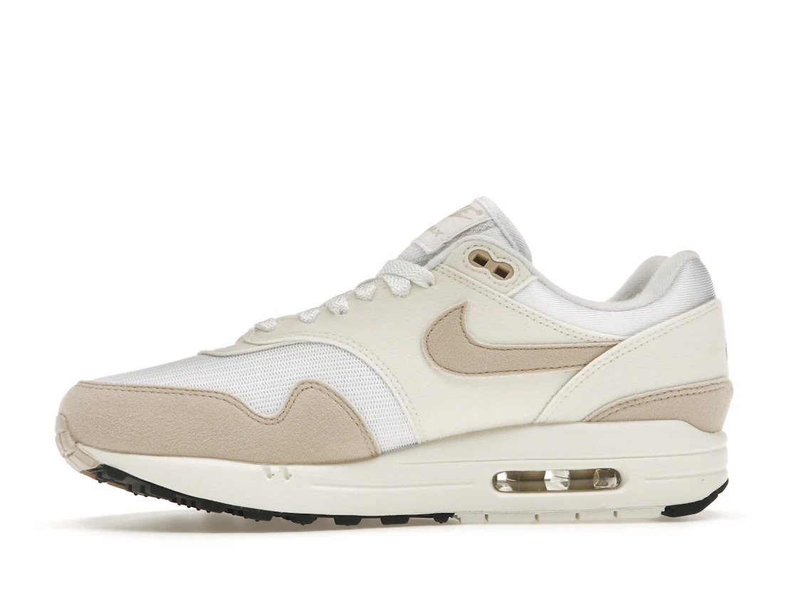 Vue 18 de Nike Air Max 1 Pale Ivory Sanddrift 