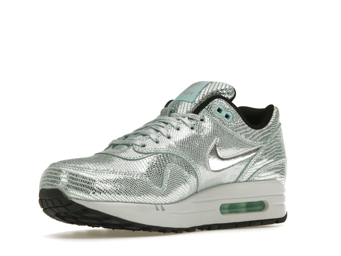 Vue 15 de Nike Air Max 1 Party Pack Disco Ball 
