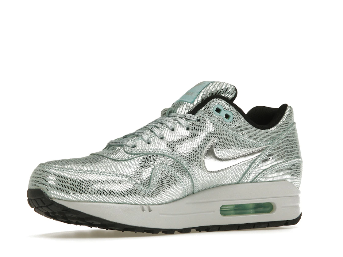 Vue 16 de Nike Air Max 1 Party Pack Disco Ball 