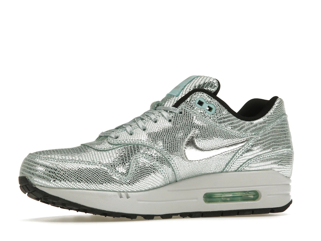 Vue 17 de Nike Air Max 1 Party Pack Disco Ball 