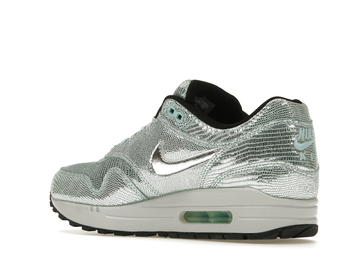 Vue 23 de Nike Air Max 1 Party Pack Disco Ball 