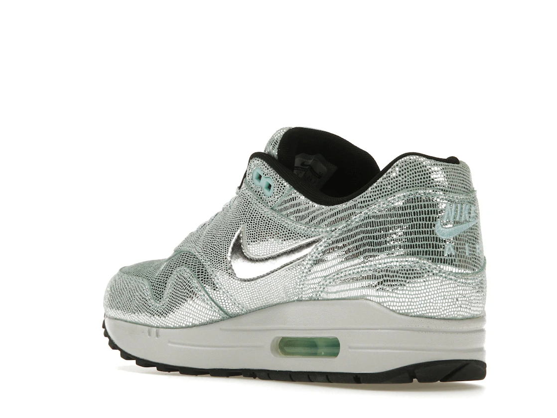 Vue 24 de Nike Air Max 1 Party Pack Disco Ball 
