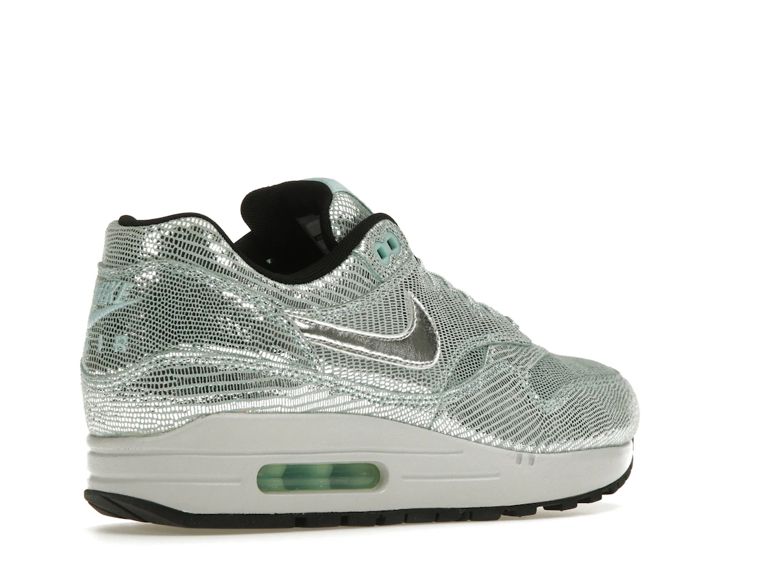 Vue 33 de Nike Air Max 1 Party Pack Disco Ball 