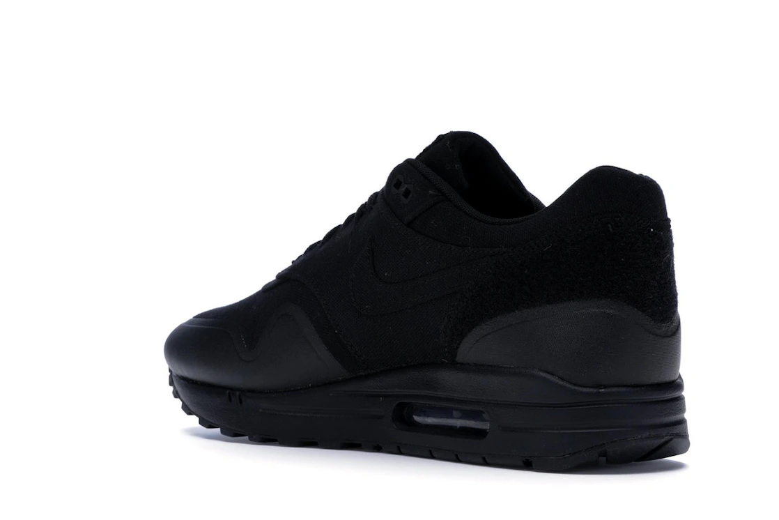 Vue 24 de Nike Air Max 1 Patch Black
