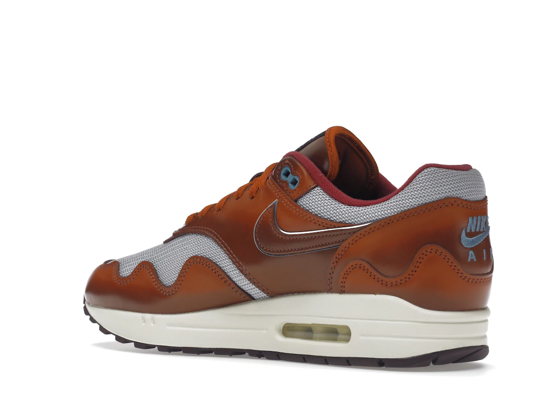 Vue 23 de Nike Air Max 1 Patta The Next Wave Dark Russett
