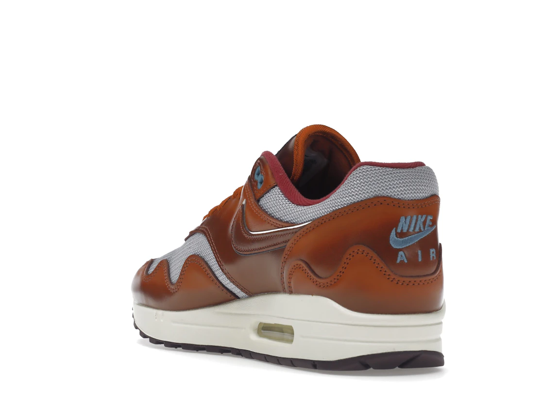 Vue 25 de Nike Air Max 1 Patta The Next Wave Dark Russett