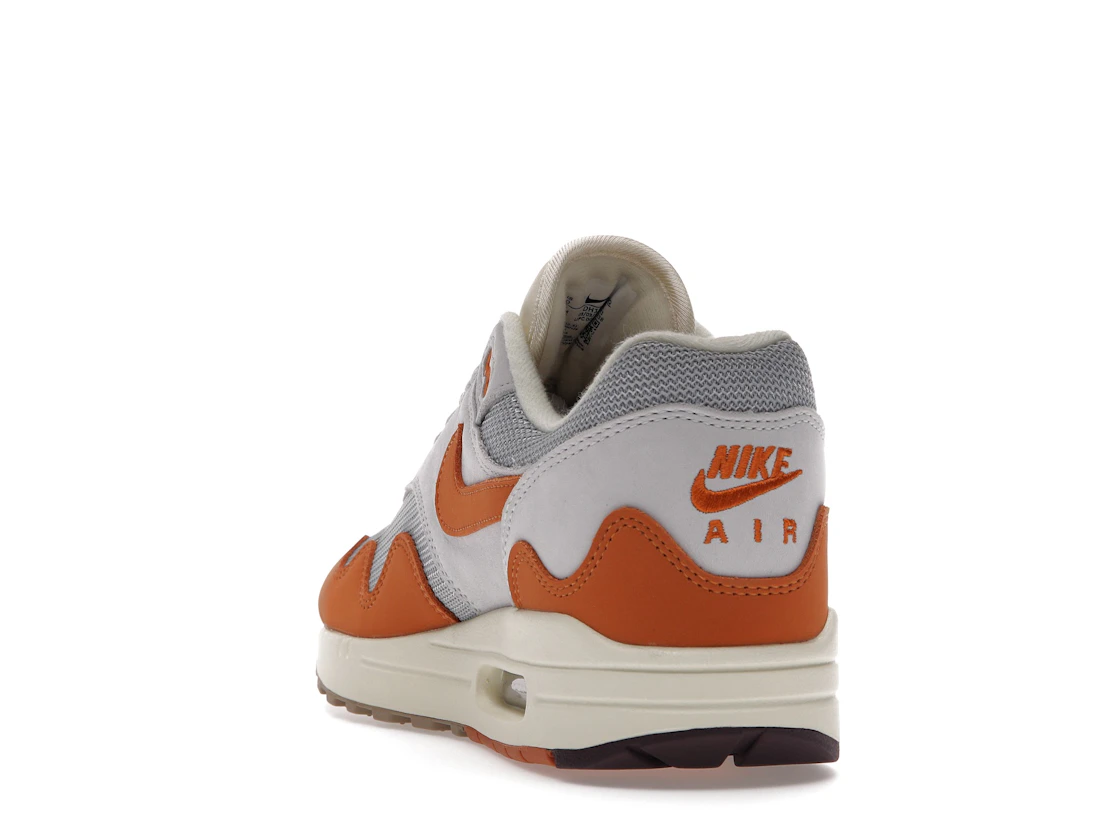 Vue 26 de Nike Air Max 1 Patta Waves Monarch (with Bracelet)