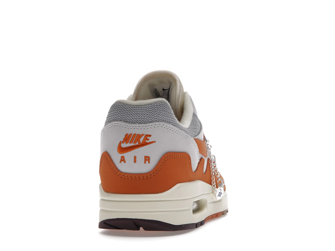 Vue 29 de Nike Air Max 1 Patta Waves Monarch (with Bracelet)