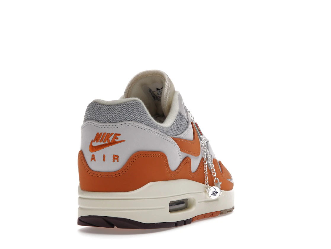 Vue 30 de Nike Air Max 1 Patta Waves Monarch (with Bracelet)