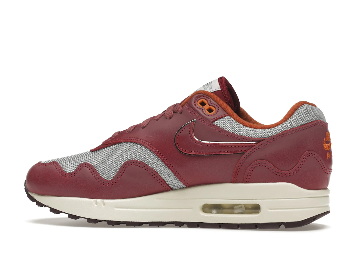 Vue 21 de Nike Air Max 1 Patta Waves Rush Maroon (with Bracelet)