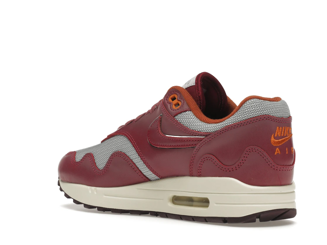 Vue 24 de Nike Air Max 1 Patta Waves Rush Maroon (with Bracelet)