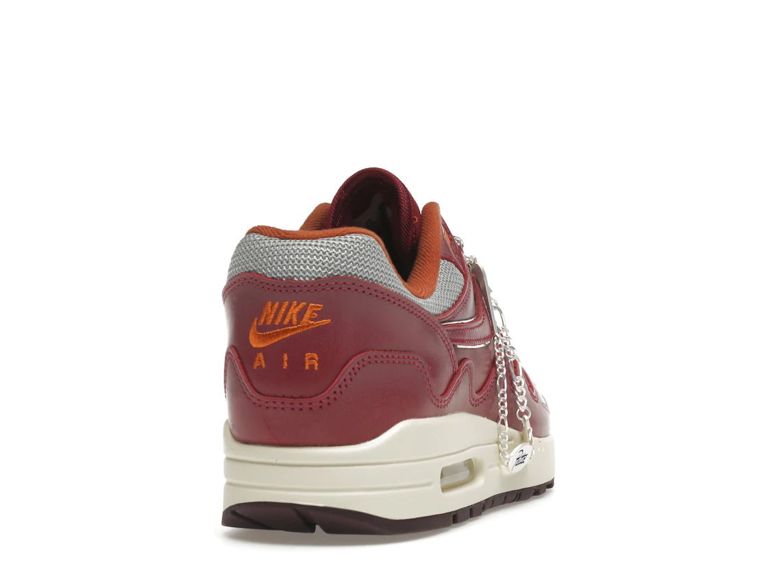 Vue 30 de Nike Air Max 1 Patta Waves Rush Maroon (with Bracelet)